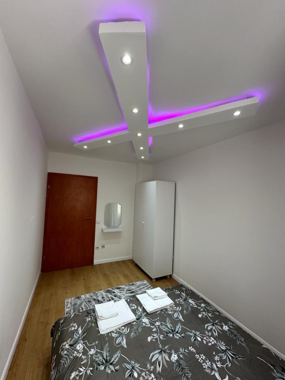 פרישטינה 38 Apartment 2 מראה חיצוני תמונה