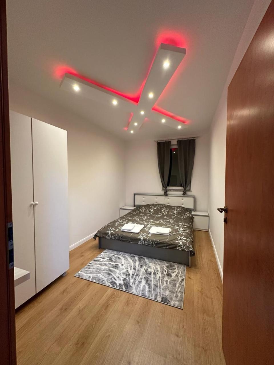 פרישטינה 38 Apartment 2 מראה חיצוני תמונה